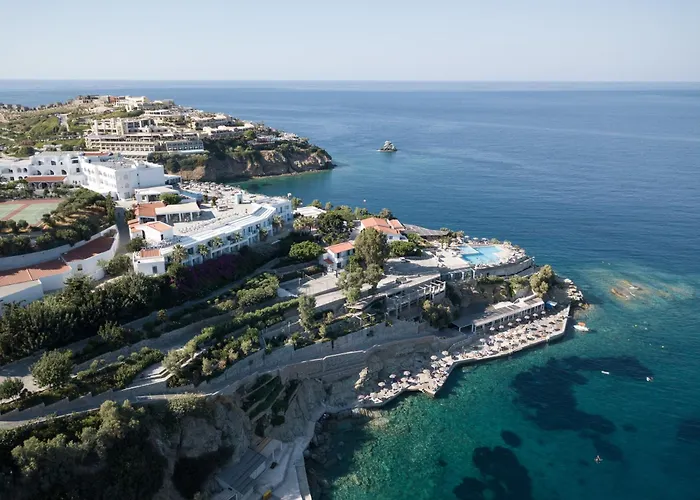 Peninsula Resort & Spa